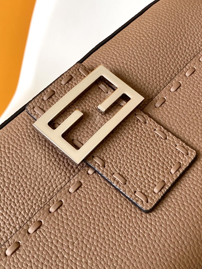 フェンディバッグ全体デザイン